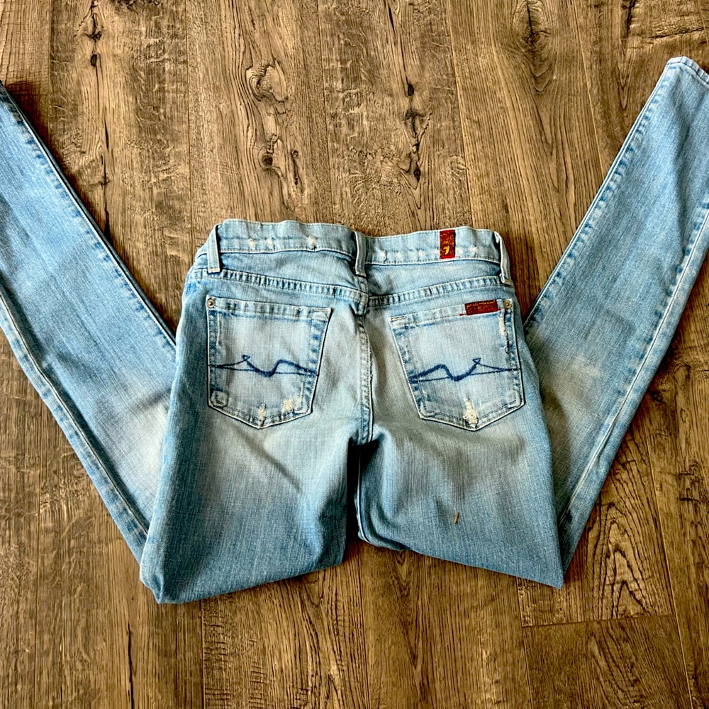 Womens Seven jeans, size 24, 32 inseam, skinny leg.